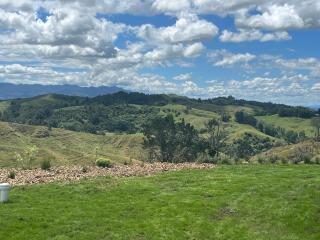 Golden Ridge Retreat - 3