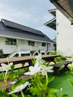 เจเจรีสอร์ท - 1