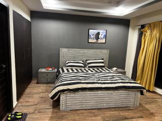 Baheria heights Central Apartment Family Friendly - 0