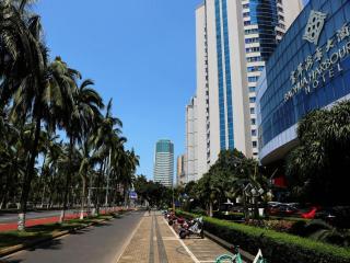 BaoHua Harbour View Hotel - 9