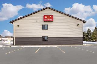 Econo Lodge Ithaca Airport - Lansing - 4
