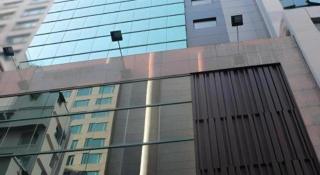 Noble Park Hotel - 1