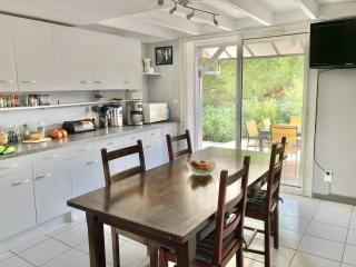 Pavillon le Clos du Soleil, parking et piscine dans résidence - 7