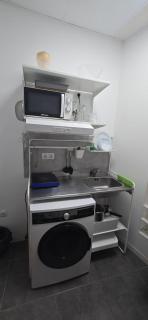 ALBERGUE CRISTINA habitaciones con baño privado y mini cocina - 7