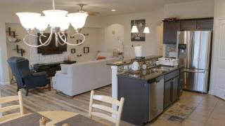 Relax & Recharge Modern 3 Bedroom retreat near Downtown & San Marcos Outlets - 8