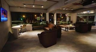 Riverine Garden Hotel - 1