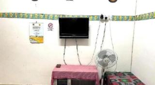 OYO Home 90492 Sena Homestay - 4