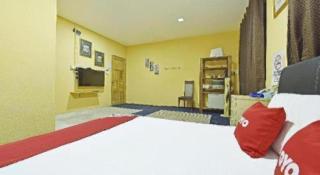 OYO 90535 Wakaf Bharu Inn - 9