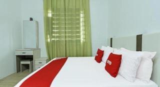 OYO HOME 90682 Liliz Mambang Farmstay - 9