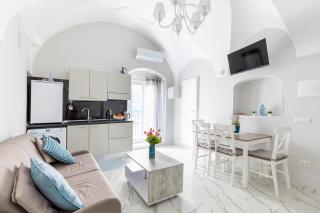 APARTAMENT CHIARA - accanto alle scale dell amore - Julia Vieste - 0