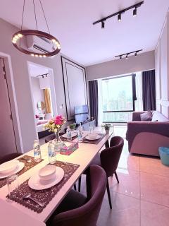 Luxury Axon Residence by Peace Garden - 9