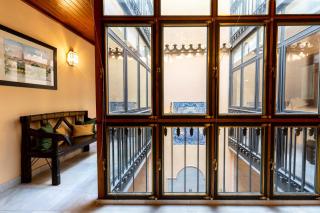 Apartamentos Puerta Real Sevilla Centro - 4