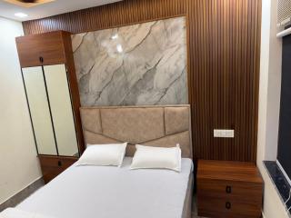 Hotel Shri Naresh - 9