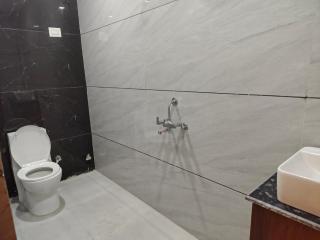 Hotel Shri Naresh - 4