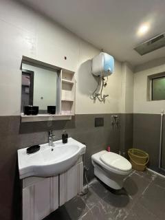 StaySerene apartment Bahria Town Lahore - 6