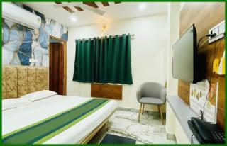 LUXURY HOTEL ROYAL M-INN Palace - Near Shree Mahakal Temple , BEST HOTEL IN UJJAIN - 1