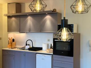 Madzharovi Apartments - 8