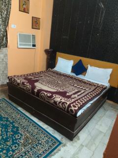 Roshan Taj Homestay & Guest House Hostel - 3