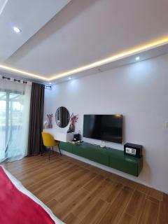 Appartement fonctionnel a l'etage, vue sur un plan d'eau - 3