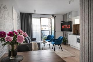 InPoint Drive Inn Apartments Stay&Park Free near Old Town - 9