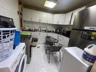 #001Regular Room in Abu Dhabi - 9