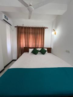 Skye Sea View Apartment - 5