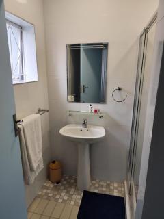 899 On Burlington - 5