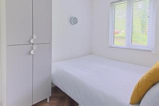 The Artist's Cottage - 1