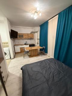 35 bis Tineretului Street, building 2 - 5