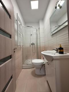 35 bis Tineretului Street, building 2 - 3