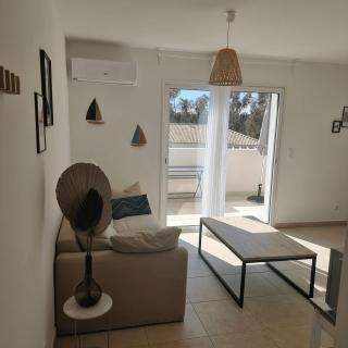 Corsica Beach, Paddleboarding, Pool & Hiking J159 - 3