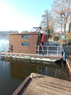 Kleines Hausboot - ideal für Ihren Angelurlaub! - 7