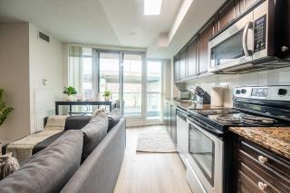 Modern 1Bedroom Condo with Balcony Downtown Toronto - 2