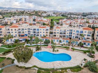 H&O Golden Sunset View Apartment - 0