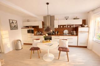 Huus an`t Dörpsdiek - 2