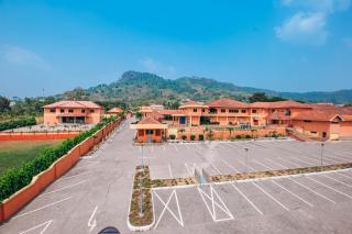 Mac-Dic Royal Plaza Hotel - 2