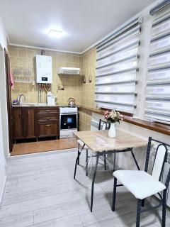 2х-ком Люкс Пр Б Момышулы 4а в центре Шымкента -1й этаж - Schymkent - 8