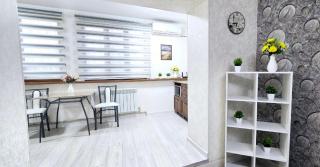 2х-ком Люкс Пр Б Момышулы 4а в центре Шымкента -1й этаж - 2