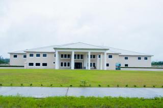 Royal Ambassador Hotel - 9