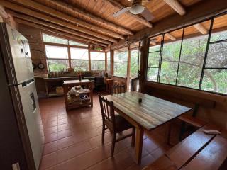 Cabañita de bioconstrucción en eco-lab Yacumama - 4
