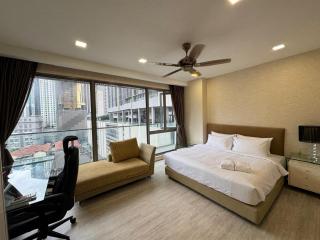 KL Pavilion Fairlane by Lily - 8