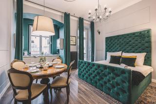 Apartament w Kamienicy Plac Bernardyński - 9