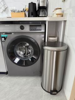 Spacious Fully equipped 1B w king bed, Gym pool - 5