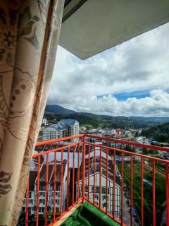 ZE Emerald Avenue I - 0