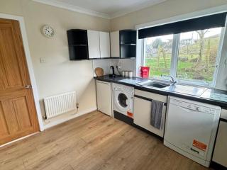 Croft House - Sleeps 4 & Mountain View - 3