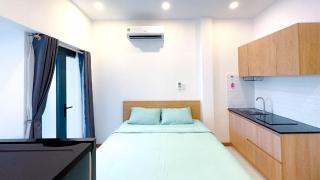 Lunaria Maison - Local Side - 6