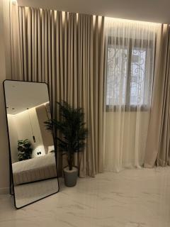 استديو فاخر مع اثاث راقي ودخول ذكى - 1