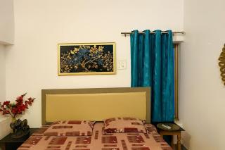 Divine Solace GF1 Stay near Kumbh Mela - 9