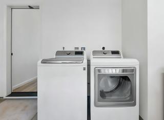 #Marbella Lane - Spacious 2BR Home Near Westgate - 7