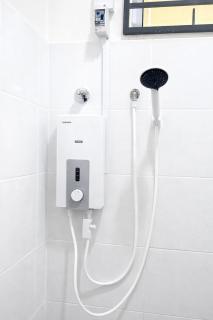 Hikari Nest Homestay - 3 Aircond Bedrooms & Wi-Fi - 8